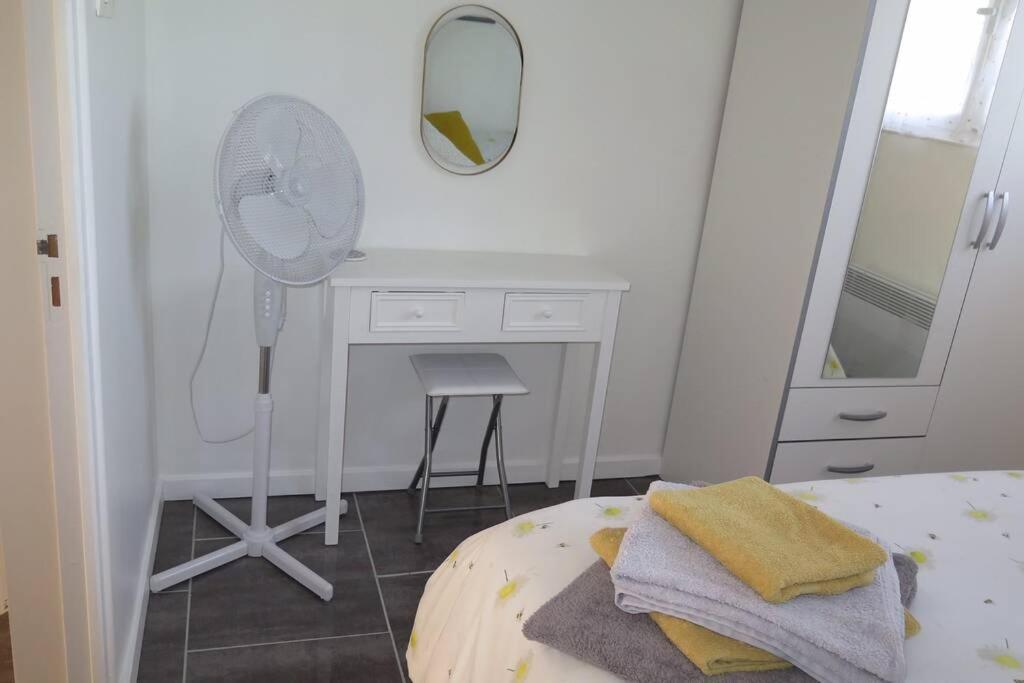 Les Petits Self Contained 2 Bedroom Apartment Molieres (Dordogne) Exterior photo